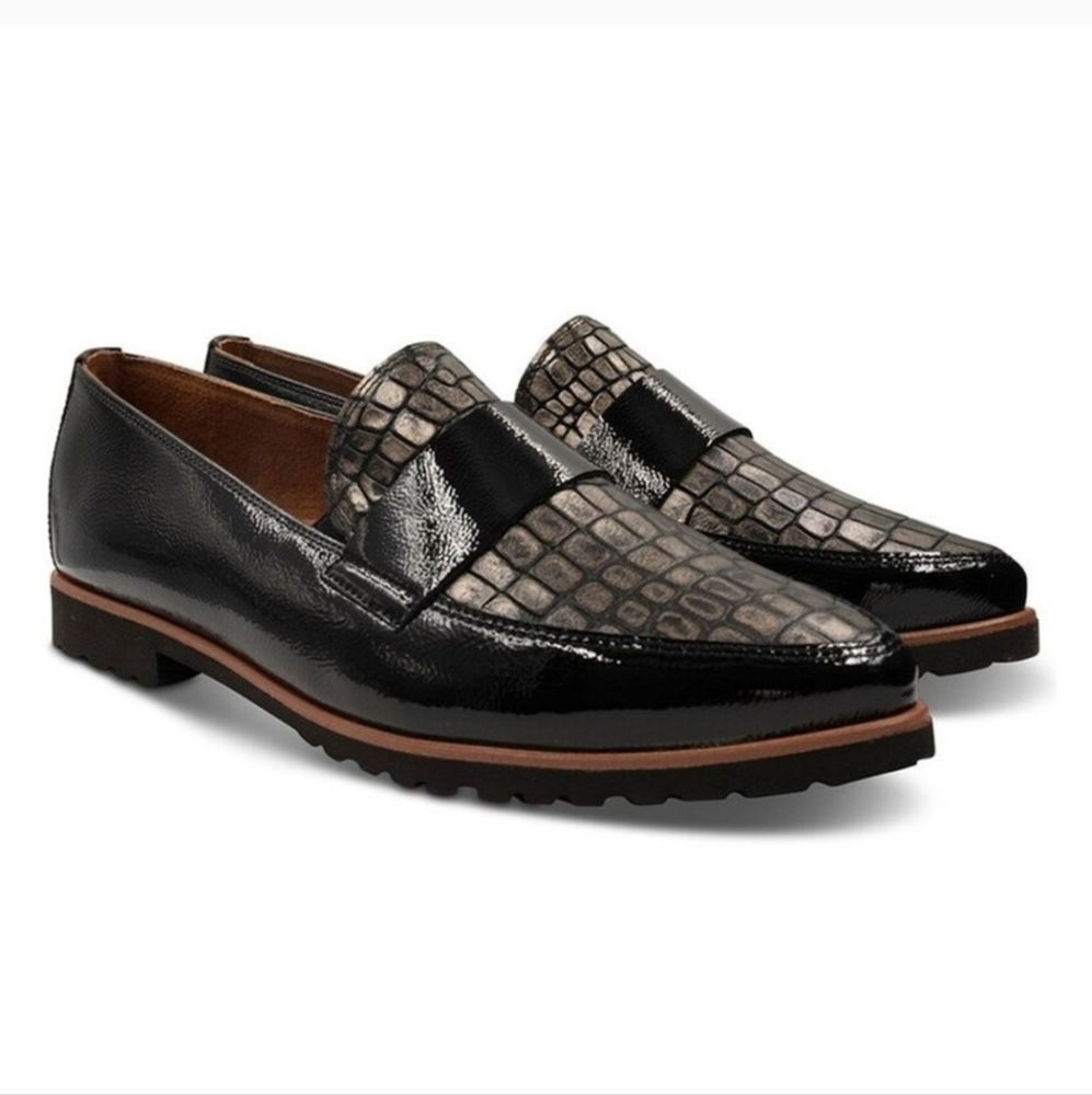 Paul Green Black Leather Flats